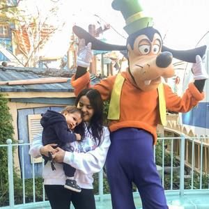 Meet your Posher, Jasmine